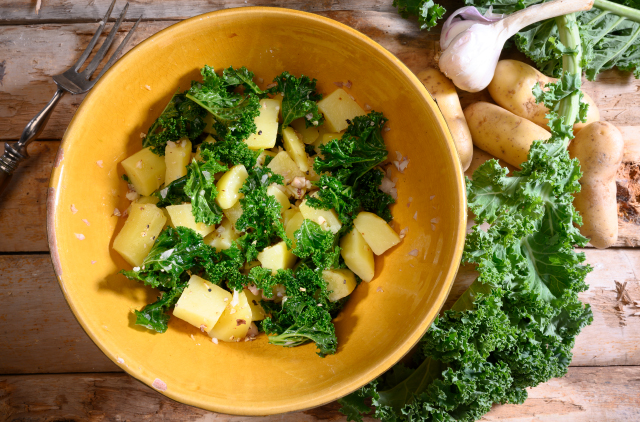 Photo Kartoffelsalat mit Grünkohl